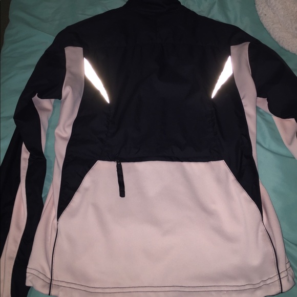nike jacket - Picture 2 of 3